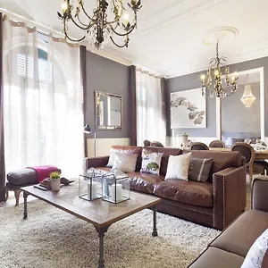 https://apartments-barcelona-home-deco-centro.catalonia-hotels.com